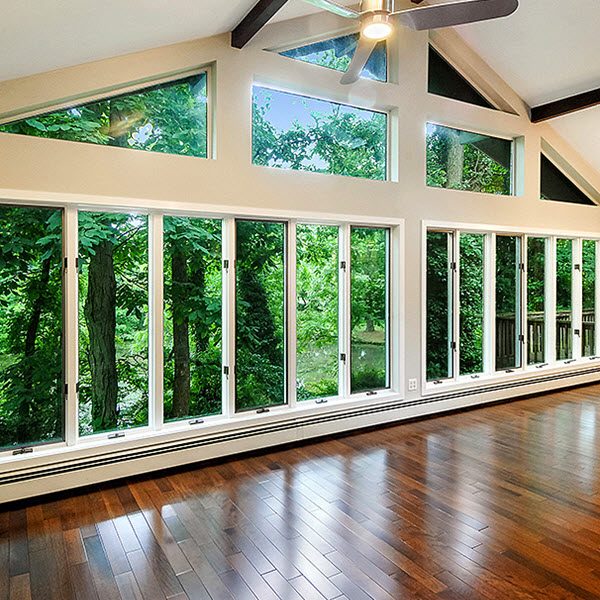 Family Room Renovations | Sovereign Construction Services