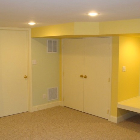 Finished Basement with Reading Nook | Sovereign Construction Services