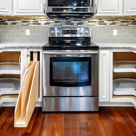Kitchen Cabinet Renovations | Sovereign Construction Services