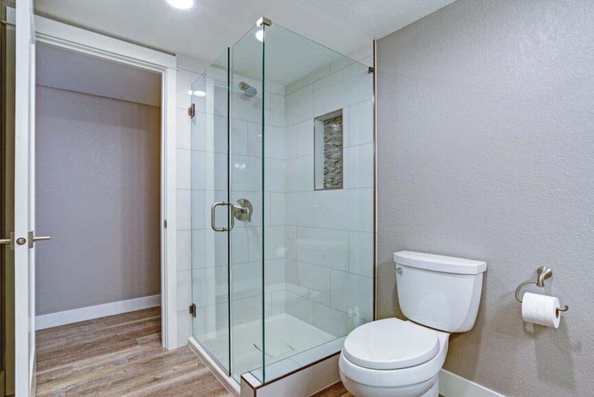 Frameless Glass Showers - Yes or No? | Sovereign Construction Services LLC